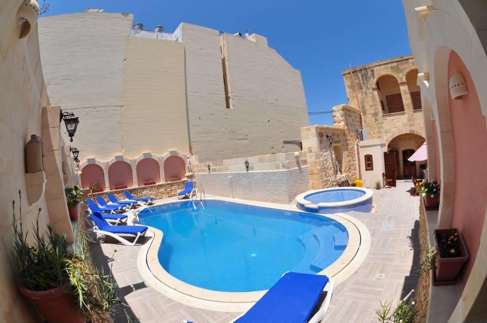 Mikiel U Rosa Holiday Farmhouse With Large Private Pool Zebbug  Ngoại thất bức ảnh